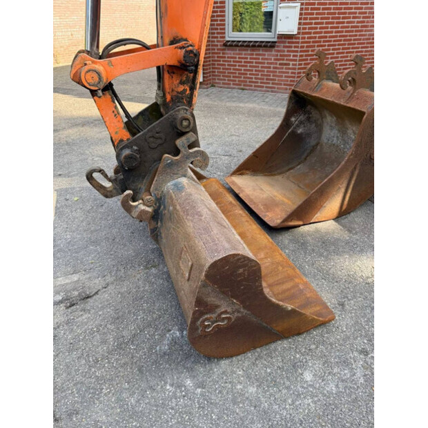 Doosan S75-V-42813428