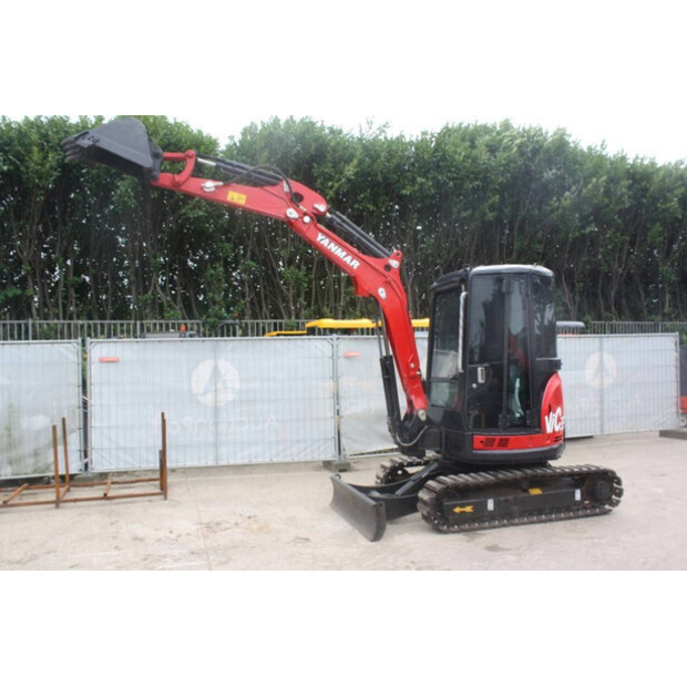 2015 YANMAR VIO35-42813502
