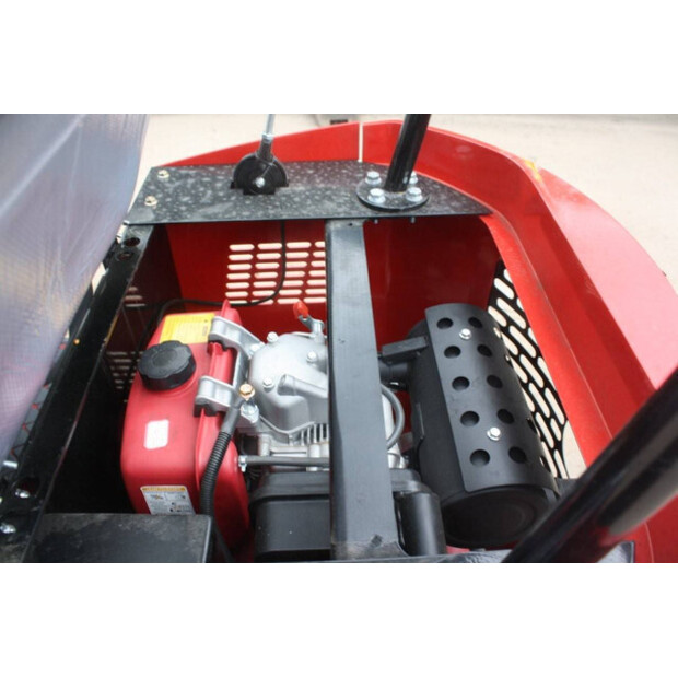 2025 JPC HT12-42813675
