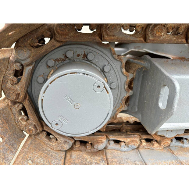 تاكوتشي TB160C-42814702