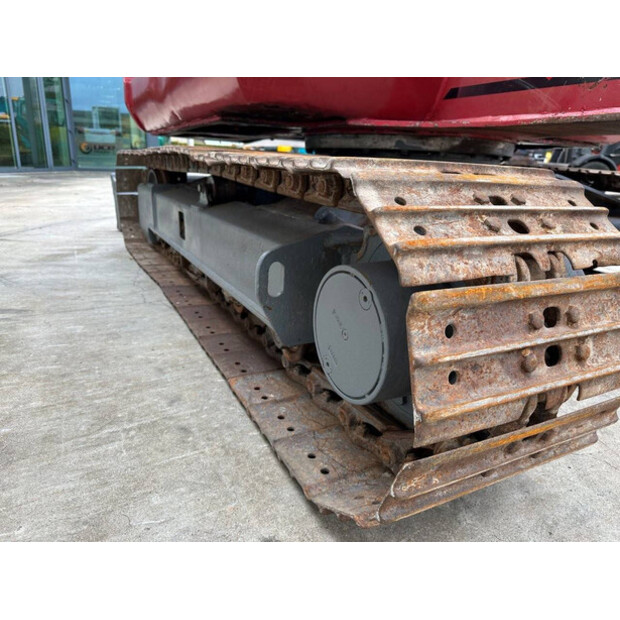 تاكوتشي TB160C-42814703