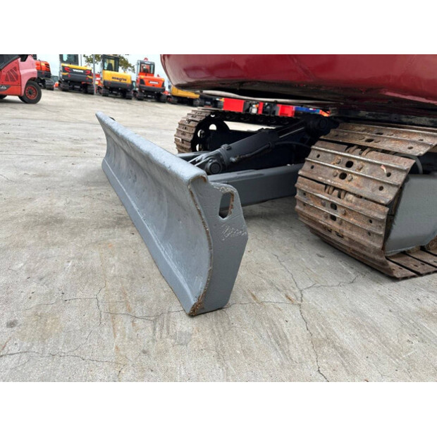 تاكوتشي TB160C-42814705