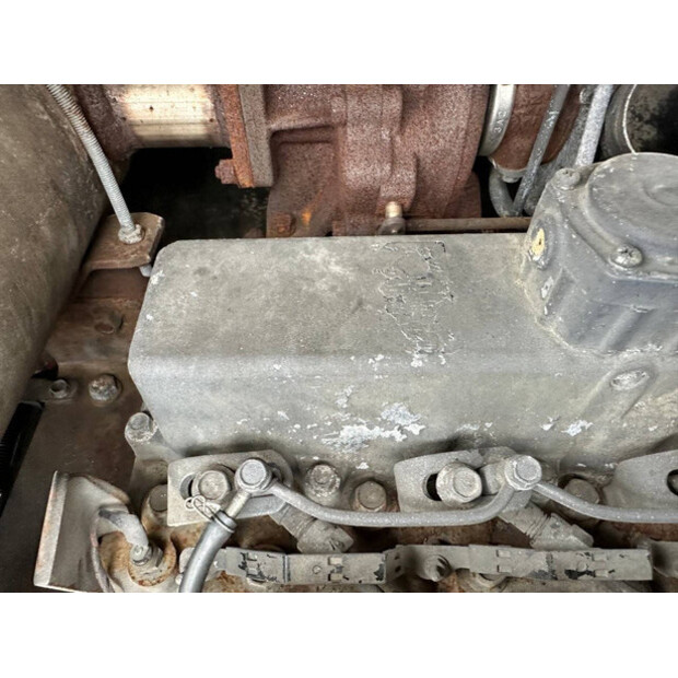 تاكوتشي TB160C-42814711
