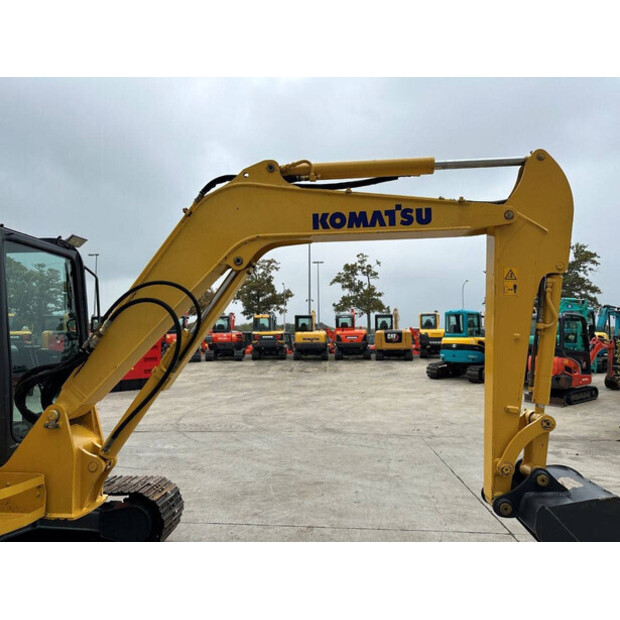 Komatsu PC56-7-42814734
