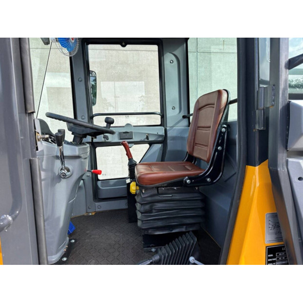 2025 JBC WL20-42814836