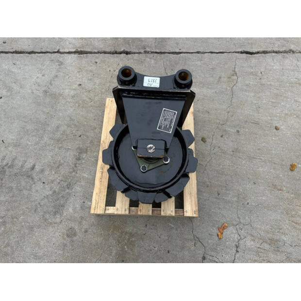2025 Giyi W305-42815027