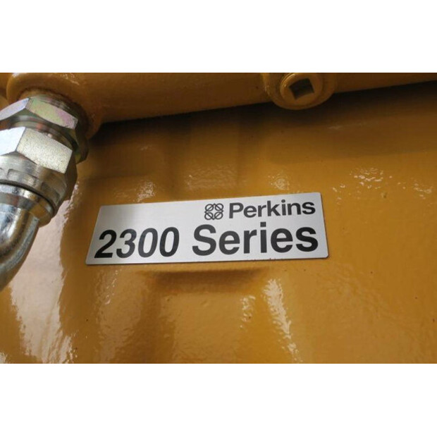 2005 كاتربيلر GEP380-42830721