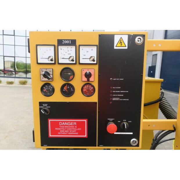 2005 كاتربيلر GEP380-42830723