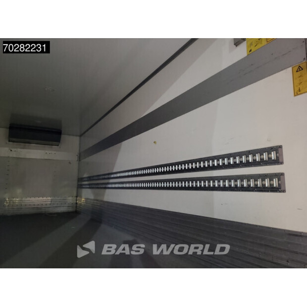 2015 مرسيدس بنز Atego 1324-42831006