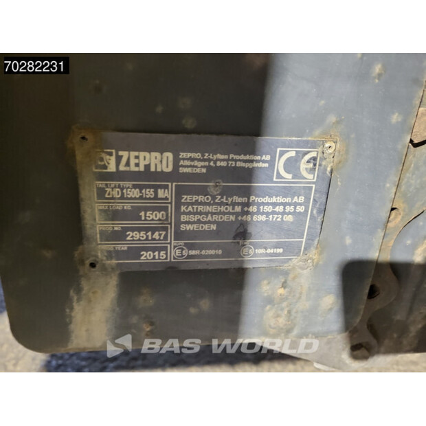 2015 مرسيدس بنز Atego 1324-42831013