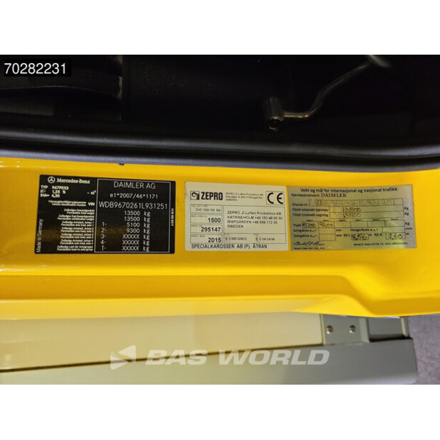2015 مرسيدس بنز Atego 1324-42831032
