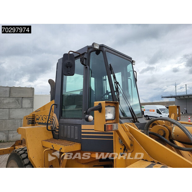 1997 كاس 721B-42831180