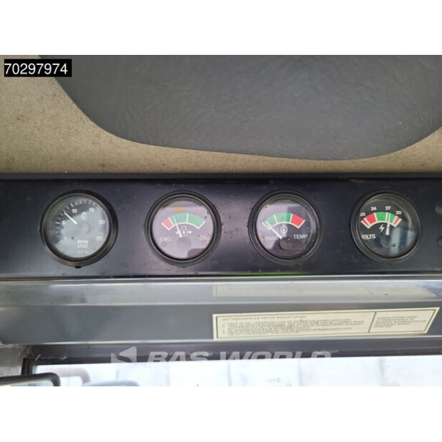 1997 كاس 721B-42831194