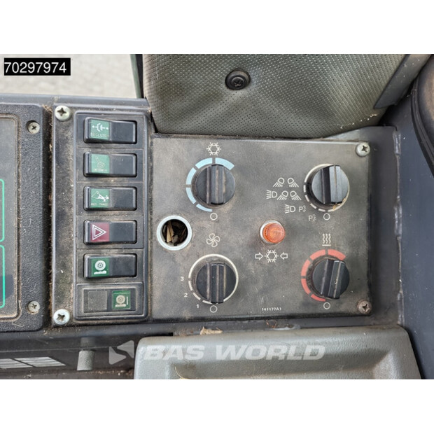 1997 كاس 721B-42831198