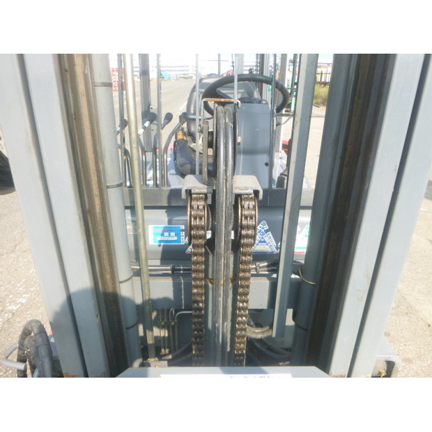 2009 NYK FB20PLN-75B-300PFLPSPL-42831615