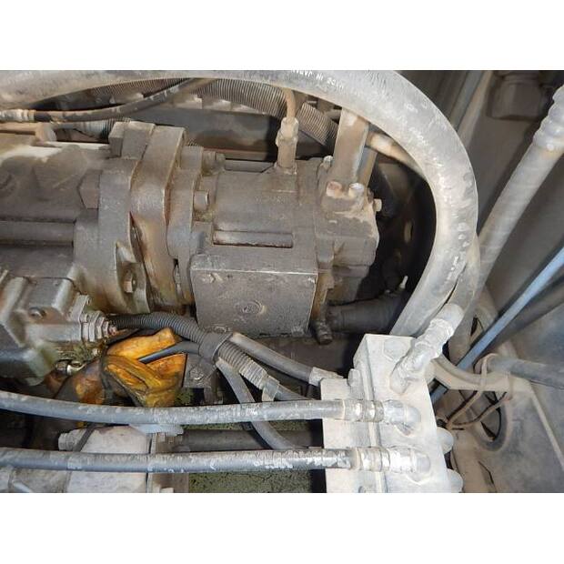 2009 هيتاشي سوميتومو SCX400-C3-42831743