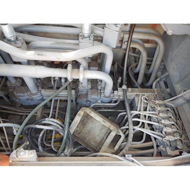 2009 هيتاشي سوميتومو SCX400-C3-42831842
