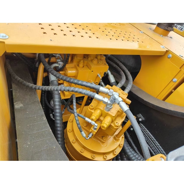 2024 SANY SY365H-42831881