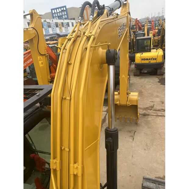 2023 Caterpillar 312D2-42831921