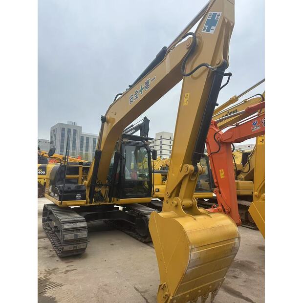 2023 Caterpillar 312D2-42831922