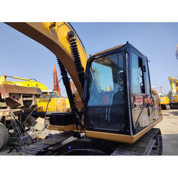 2022 Caterpillar 312D2GC-42831936