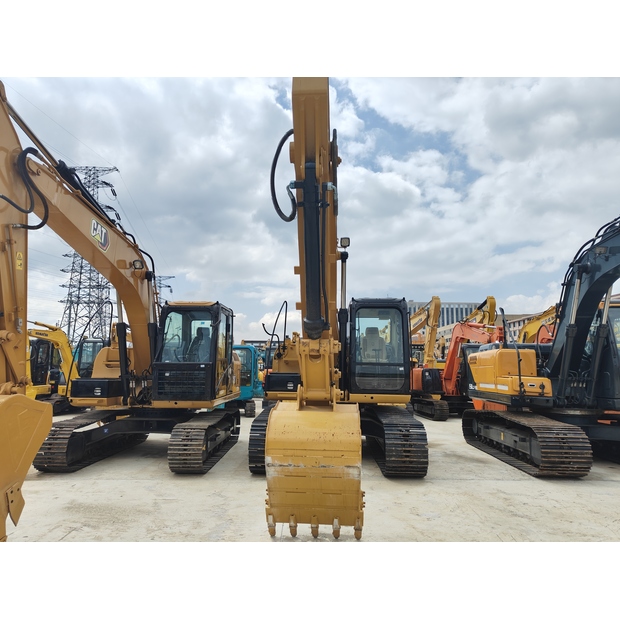 2023 كاتربيلر 315D2GC-42831965