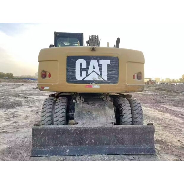 2018 كاتربيلر M315D2-42831971