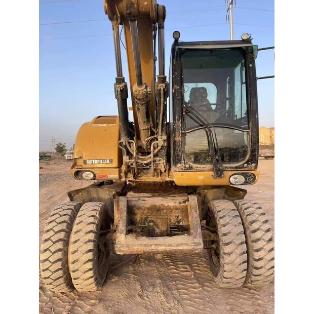 2018 كاتربيلر M315D2-42831972