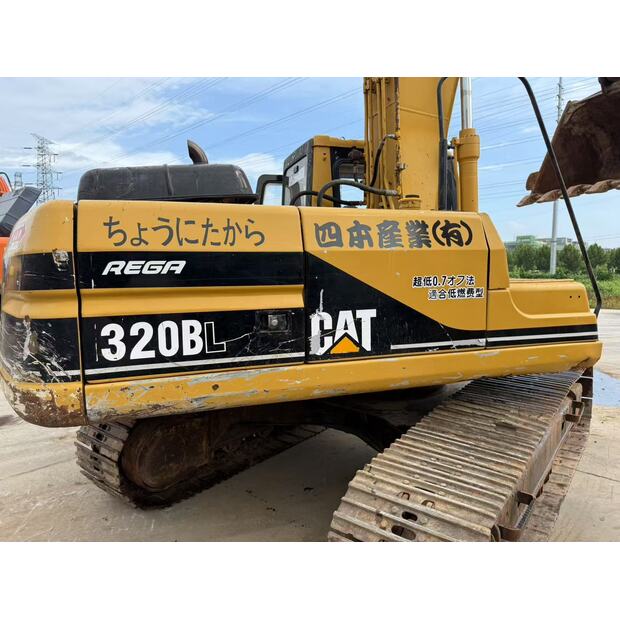 2018 Caterpillar 320B-42831979