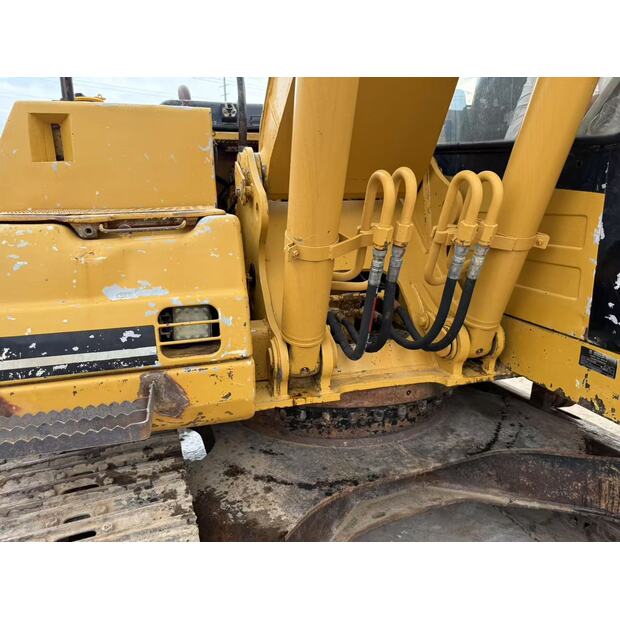 2018 Caterpillar 320B-42831982
