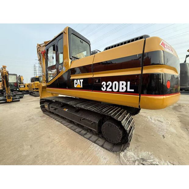 2024 كاتربيلر 320BL-42831992