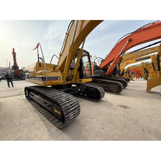 2024 كاتربيلر 320BL-42831995