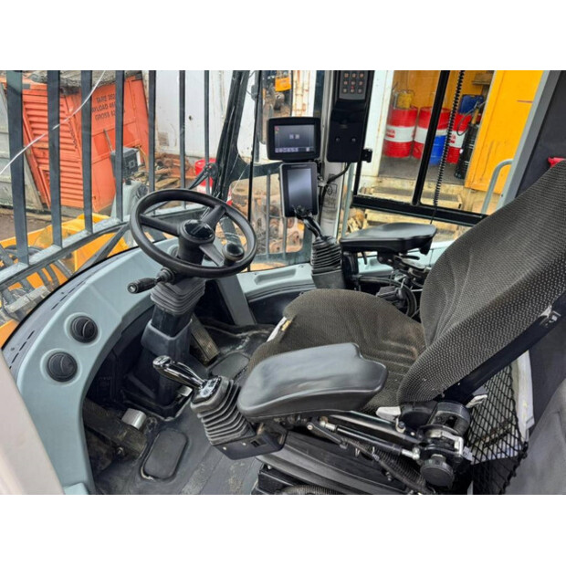2016 Liebherr L556-42832676