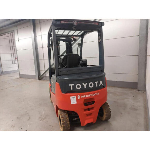 2022 تويوتا 9FBMK25T-42832681