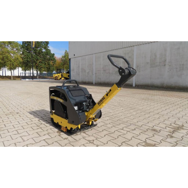 2023 BOMAG BPR 35/42D-42832682