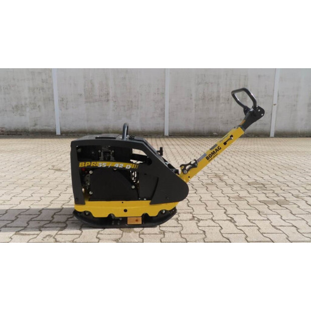 2023 BOMAG BPR 35/42D-42832683