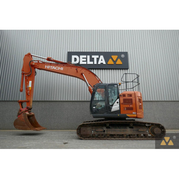 2021 هيتاشى ZX225USLC-6-42832759