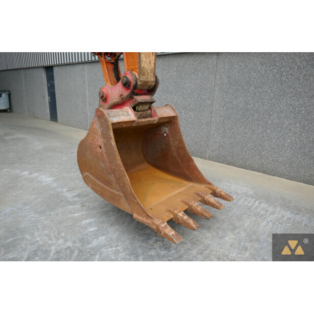 2021 هيتاشى ZX225USLC-6-42832772