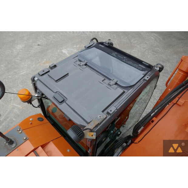 2021 هيتاشى ZX225USLC-6-42832792