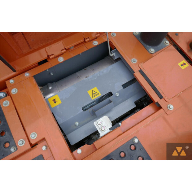 2021 هيتاشى ZX225USLC-6-42832806