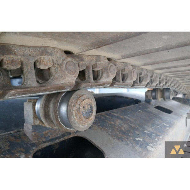 2021 هيتاشى ZX225USLC-6-42832865