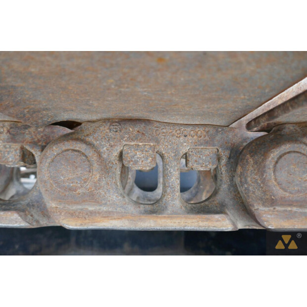 2021 هيتاشى ZX225USLC-6-42832870