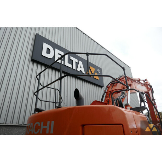 2021 هيتاشى ZX225USLC-6-42832871