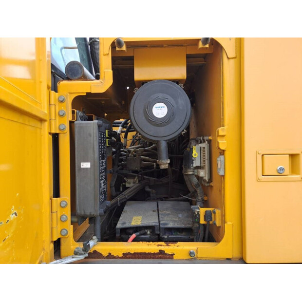 2015 فولفو EC220EL-42832914