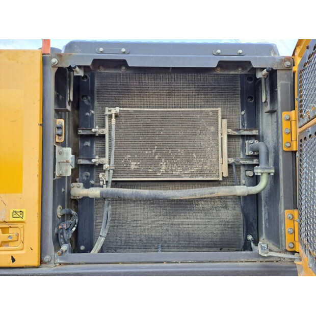 2017 فولفو EC300EL-42833024