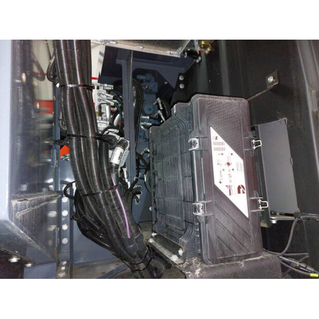 2023 Atlas 250 MH-42833067