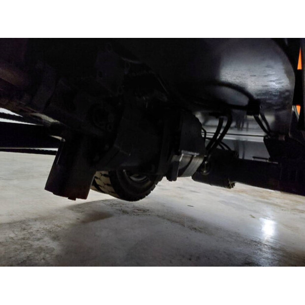 2023 Atlas 250 MH-42833078