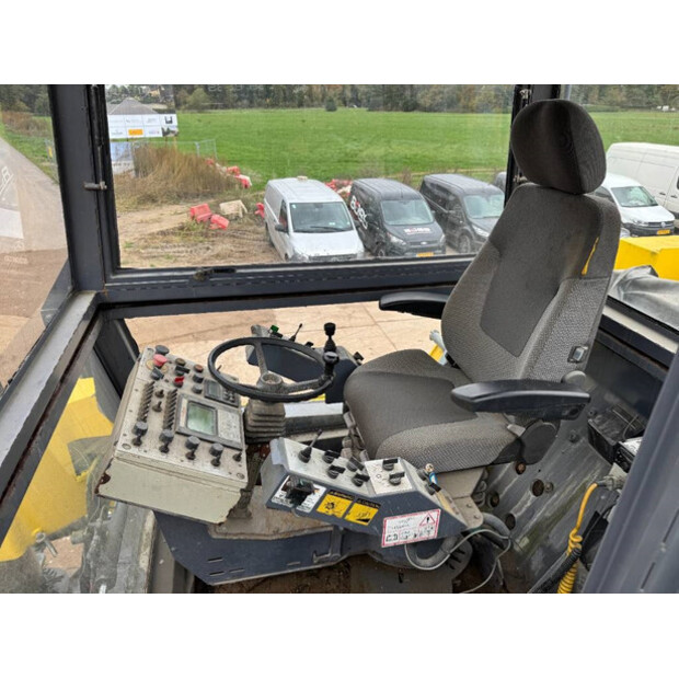 2002 فيرتجين WR2500SK-42833091