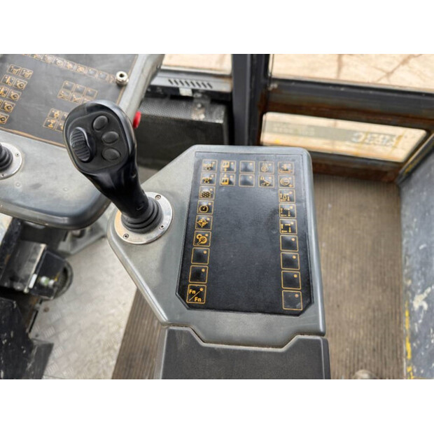 2014 أطلس كوبكو XE3C-42833212