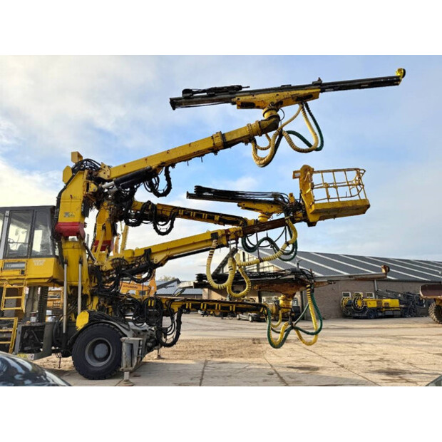 2014 أطلس كوبكو XE3C-42833215